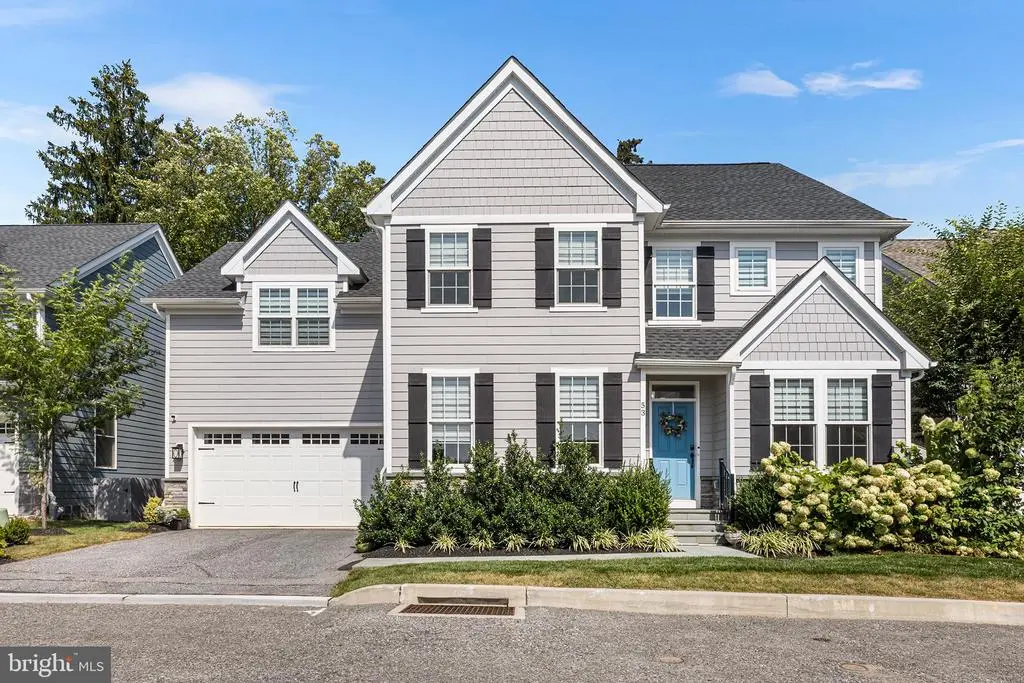 53 Branch Ave, Berwyn