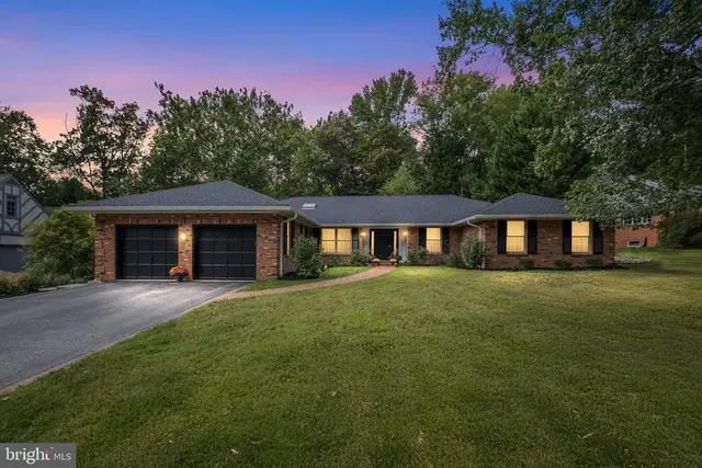 1005 Warwick, Wilmington