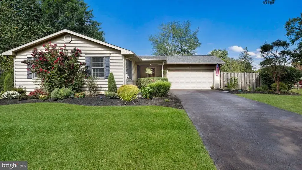 509 Clover Ln, PERKASIE