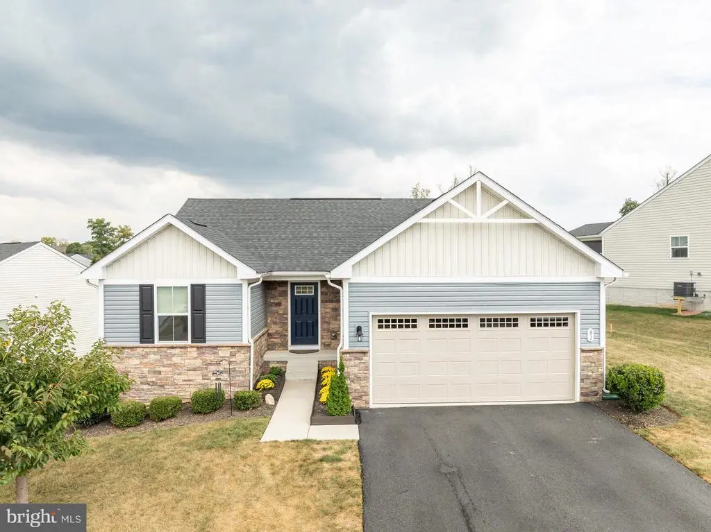 81 Koala Cir, MARTINSBURG