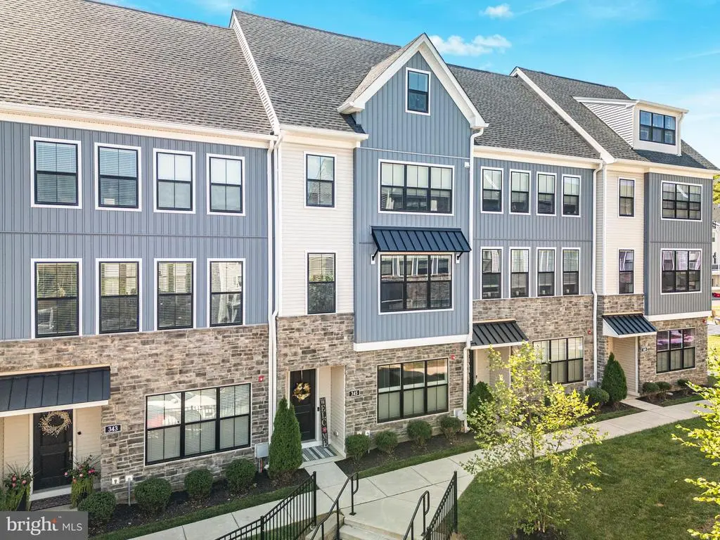 345 Star Tavern Ln, WEST CHESTER