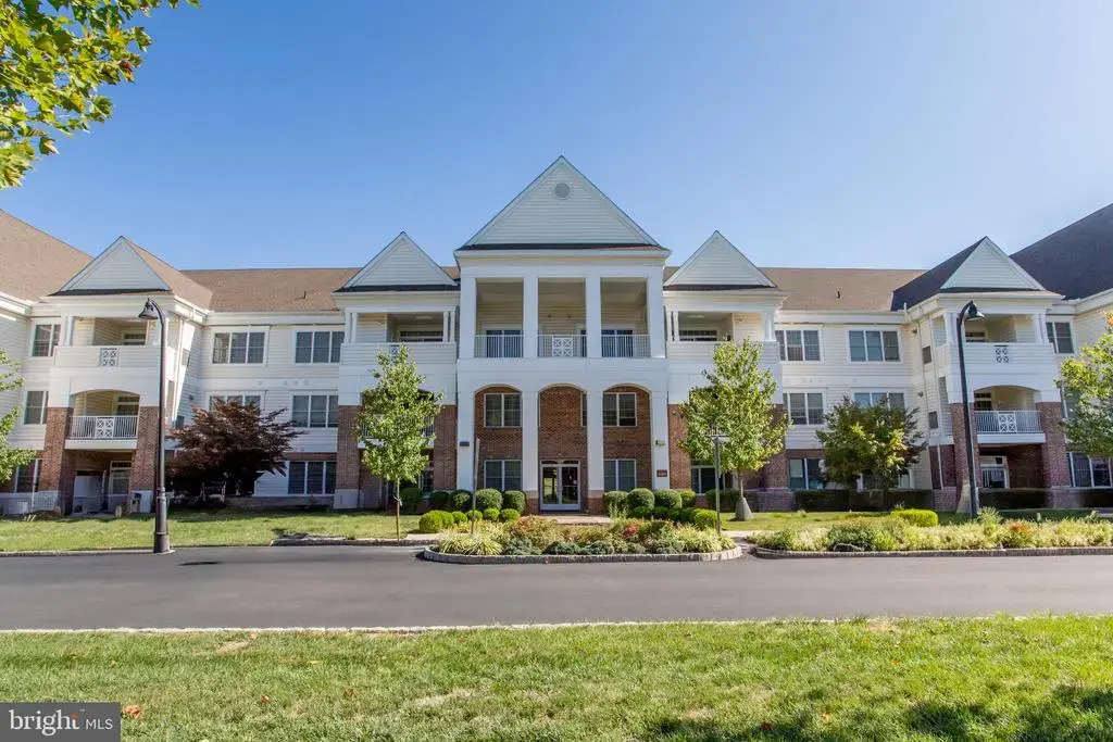 6101 Meridian Blvd, WARRINGTON