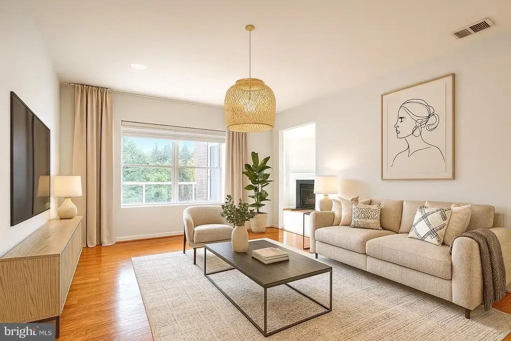 12246 Roundwood Rd #304, Lutherville Timonium