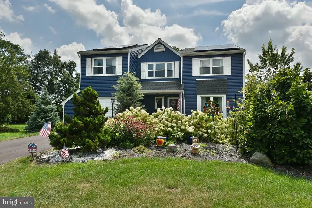 17 Ruhl Dr, PERKASIE