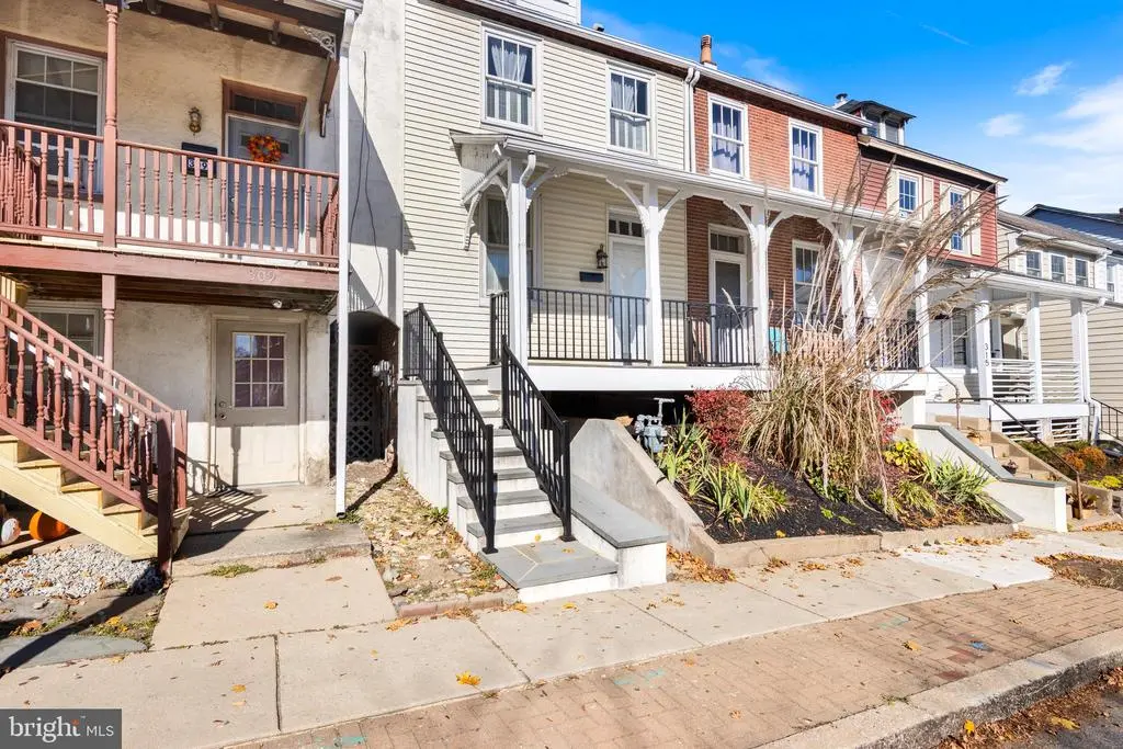 311 E State St, KENNETT SQUARE