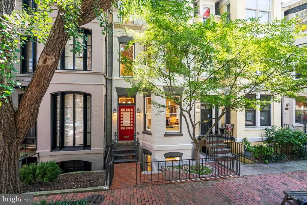 3040 Cambridge Pl Nw, WASHINGTON