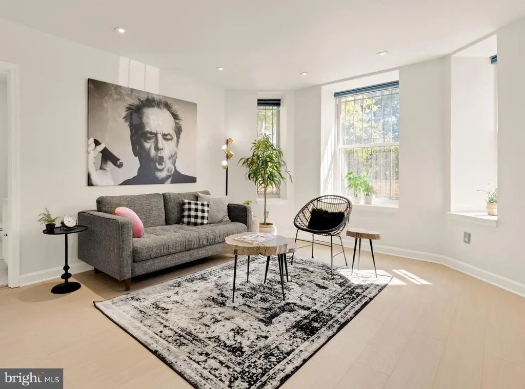 2000 16th St Nw #6, WASHINGTON