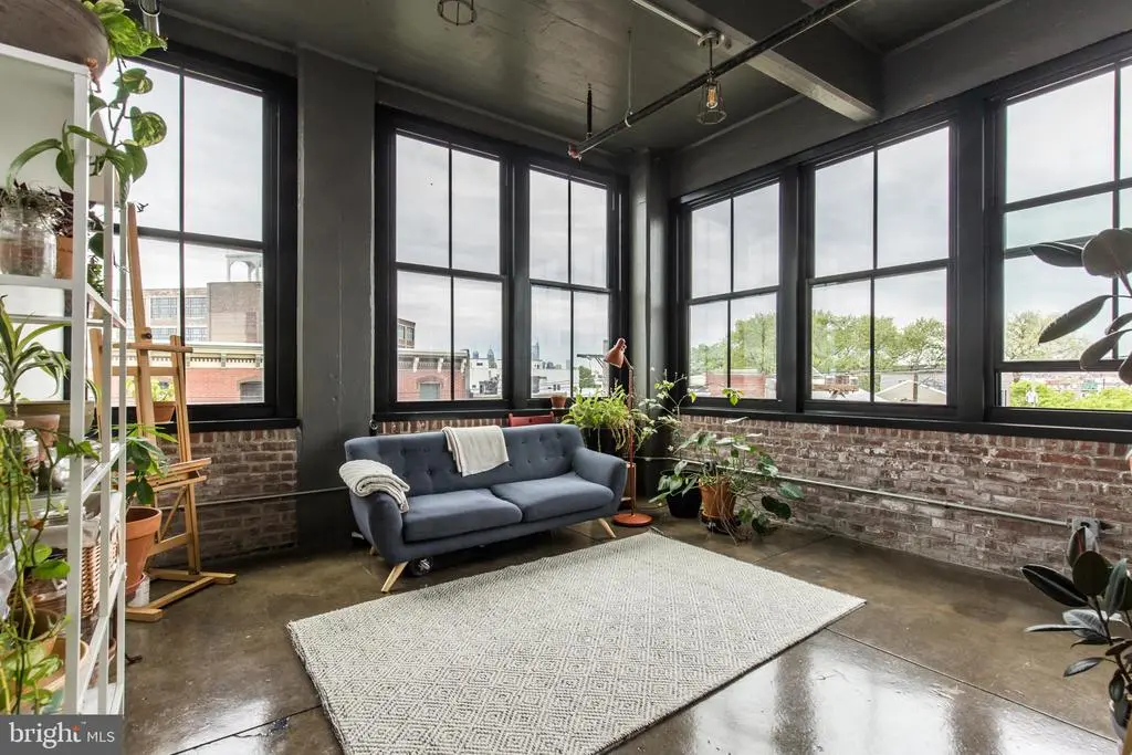 1701 Tulip St #301, PHILADELPHIA