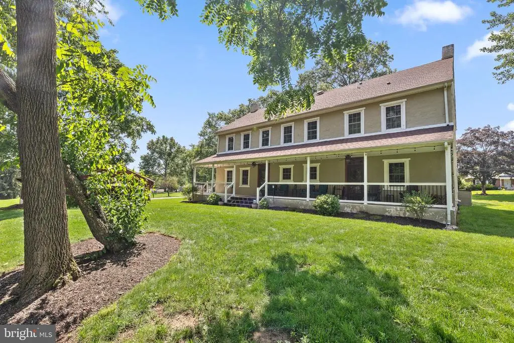 1338 Lynn Dr, POTTSTOWN