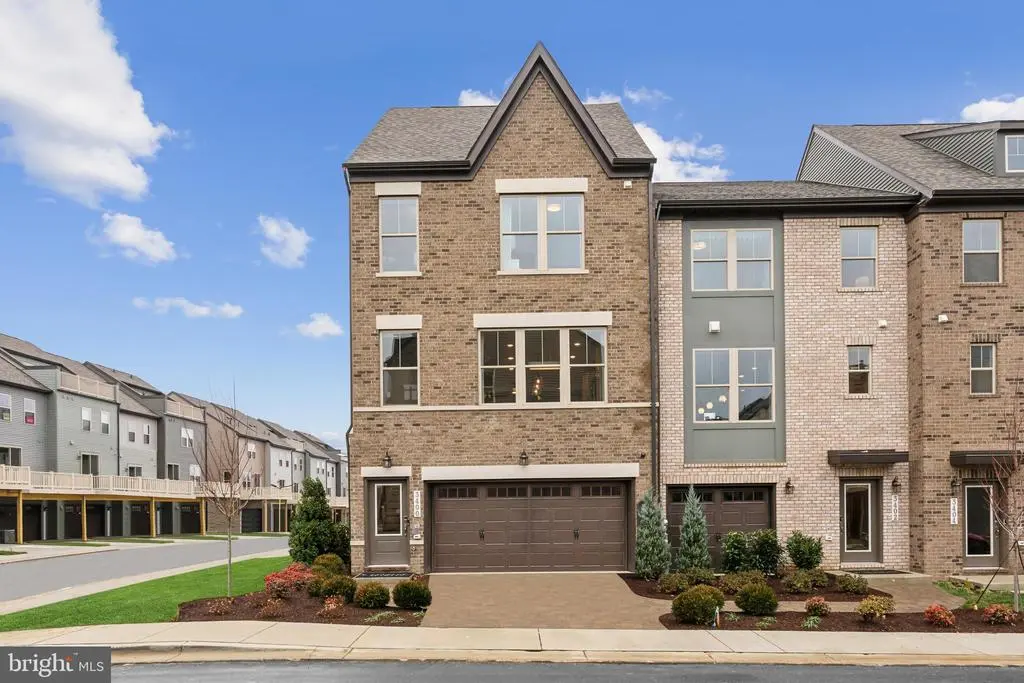 3445 Saint Robin Ln, Bowie