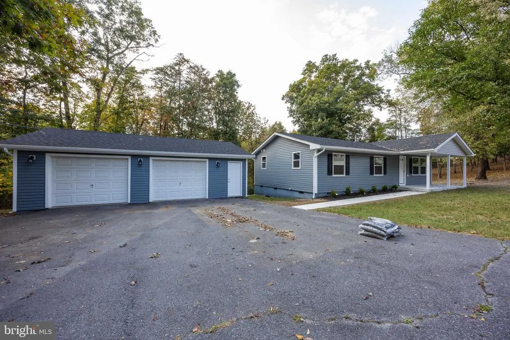 3671 Swinging Bridge Rd, HEDGESVILLE