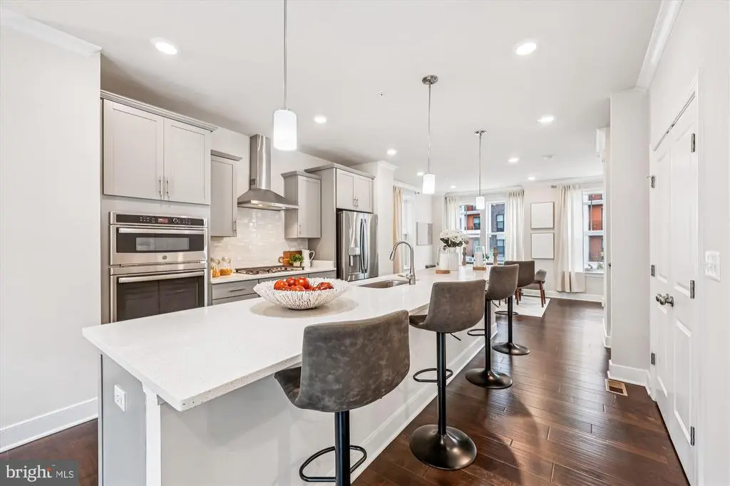 108 Salinger Dr, GAITHERSBURG