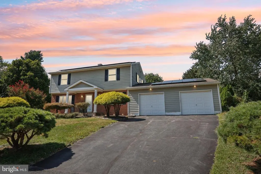 317 Glenn Ave, LAWRENCE TOWNSHIP