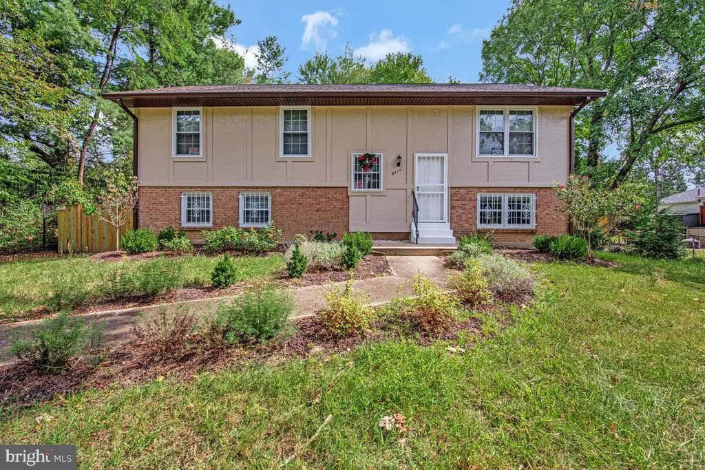 9110 Stuart Ln, Clinton