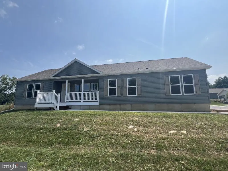 147 Minch Rd, PARKESBURG