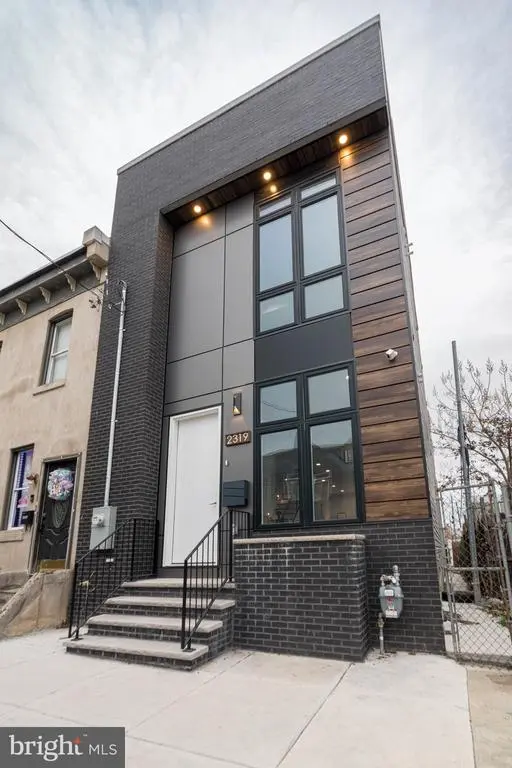 2318 E Hazzard St, PHILADELPHIA