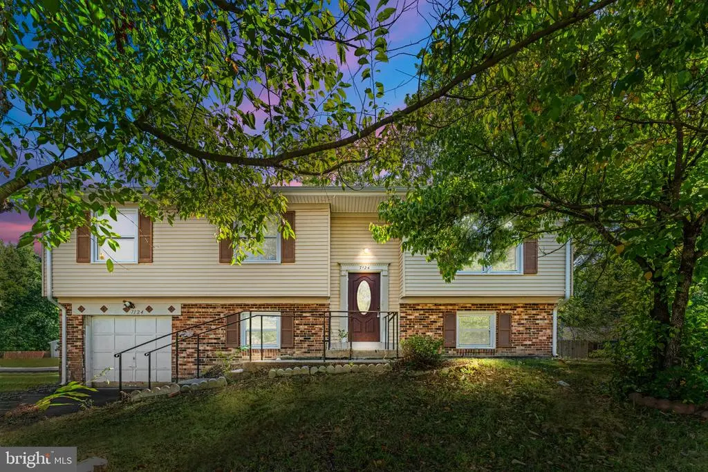 7124 Whetstone Rd, ALEXANDRIA