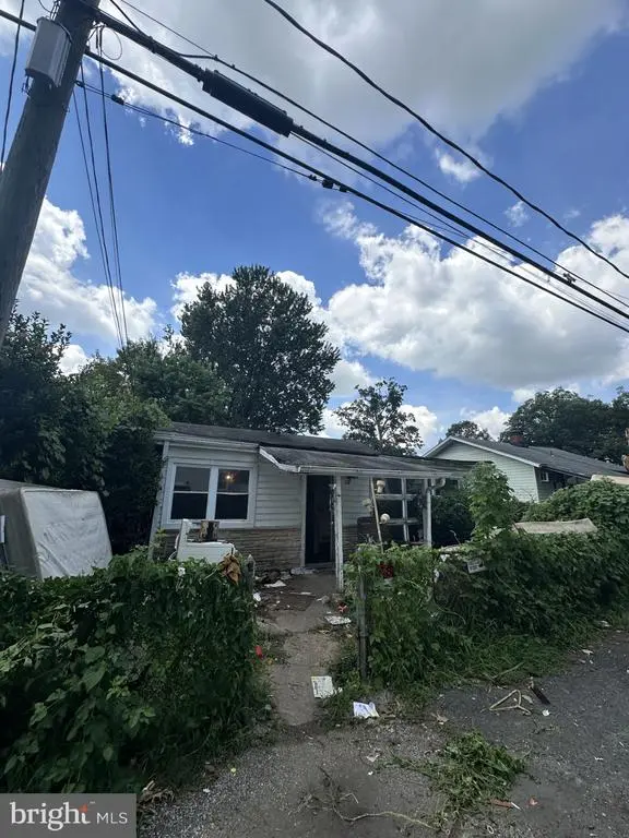 1216 2nd Rd, Baltimore