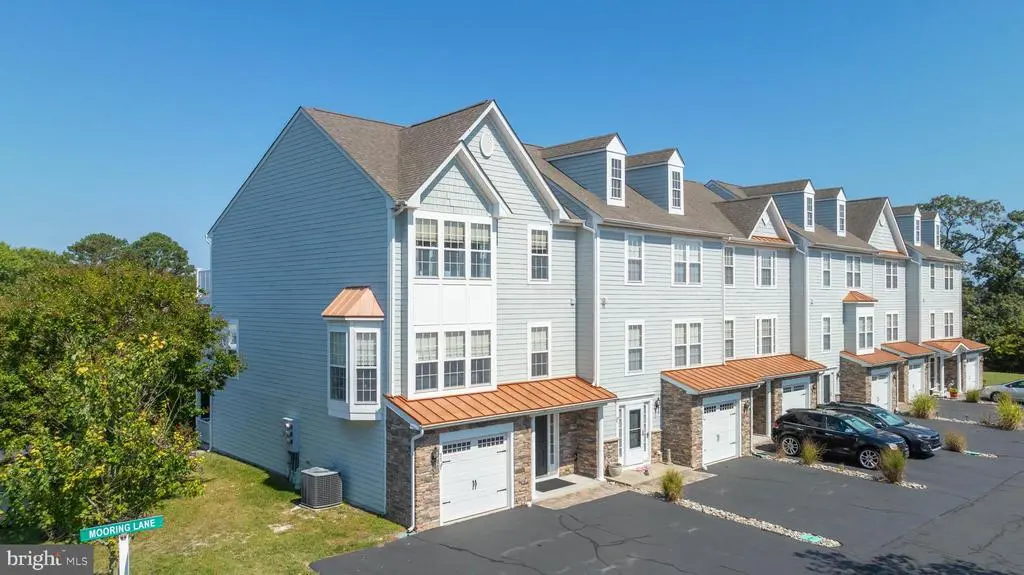 11 Mooring Ln, Millville