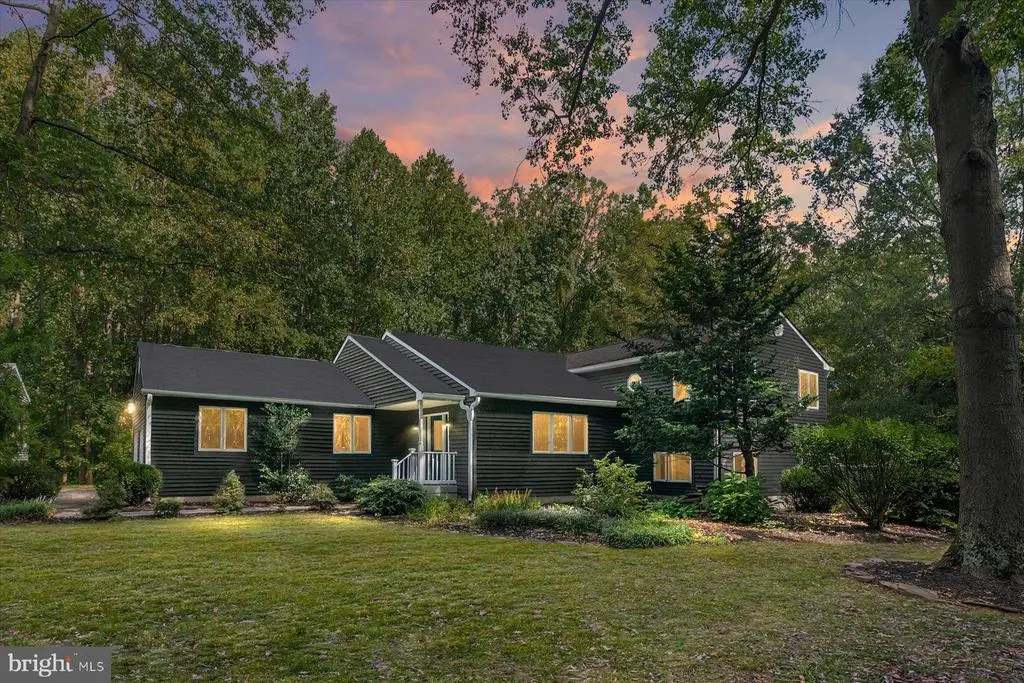 1404 Cotton Ct, Crownsville