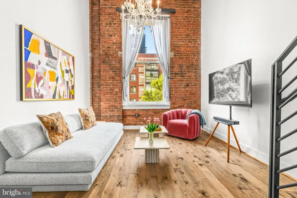 1401 R St Nw #206, WASHINGTON