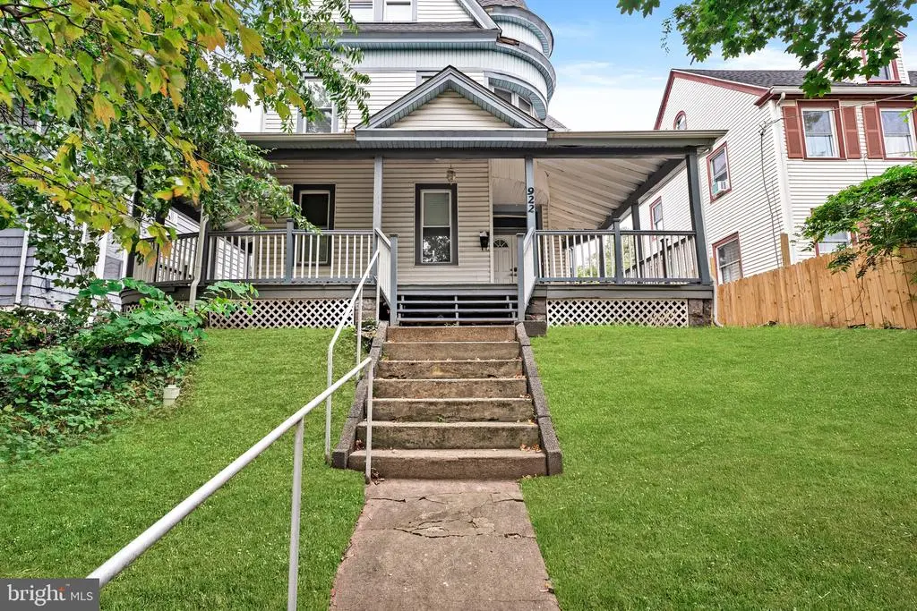 922 Edgewood Ave, TRENTON