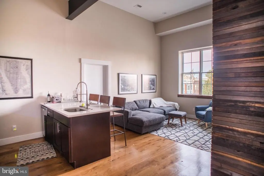 705-7 S 5th St #304, PHILADELPHIA