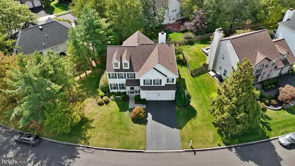 527 Clydesdale Dr, NEW HOPE