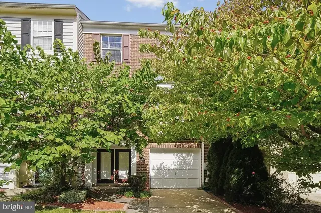 114 Long Acre Ct, Frederick