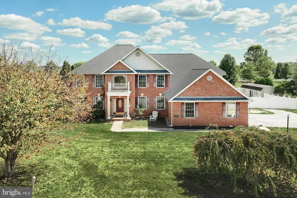 37 Amanda Dr, Littlestown