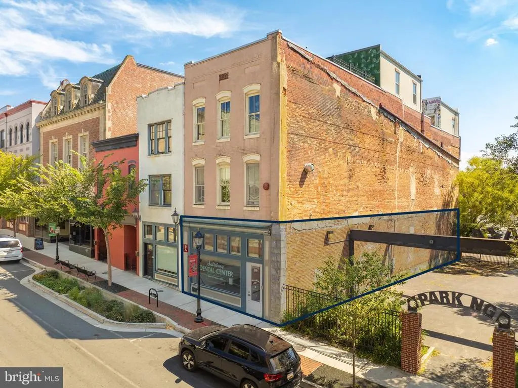 224 Main St #100, SALISBURY