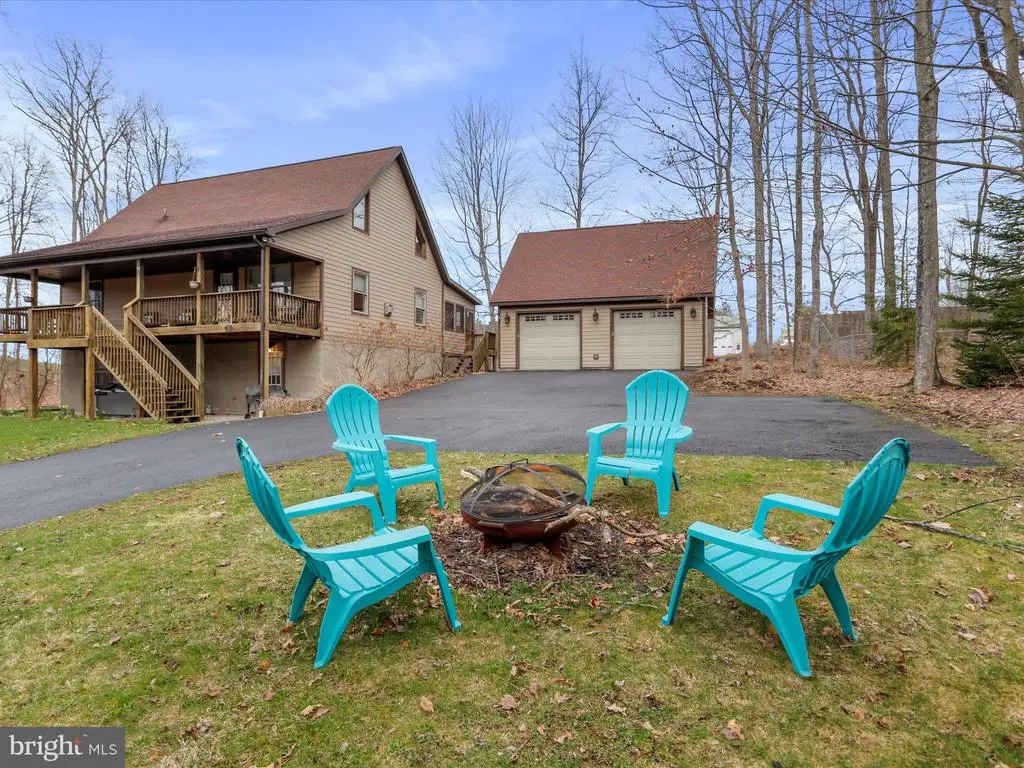 75 Sugar Maple Ln, MC HENRY