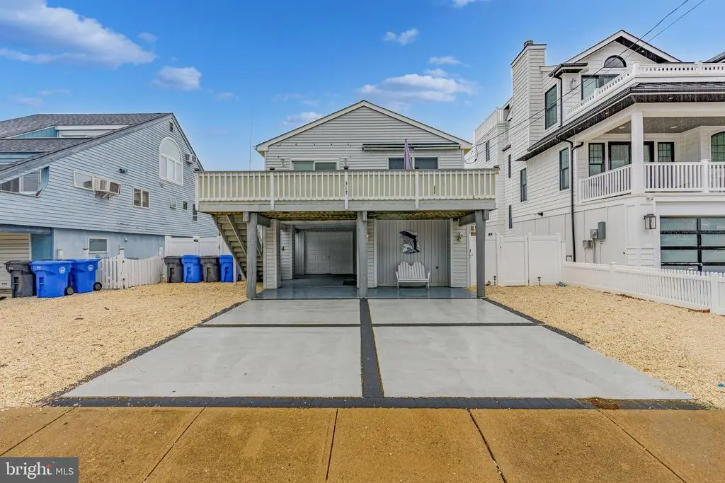 317 3rd St, BEACH HAVEN