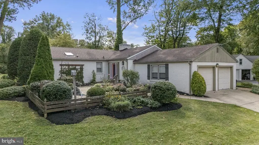 126 Pinehill Rd, FEASTERVILLE TREVOSE