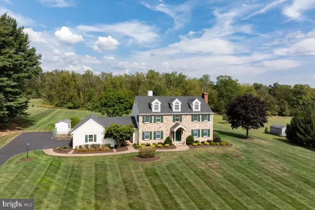 4495 Burnt House Hill Rd, DOYLESTOWN