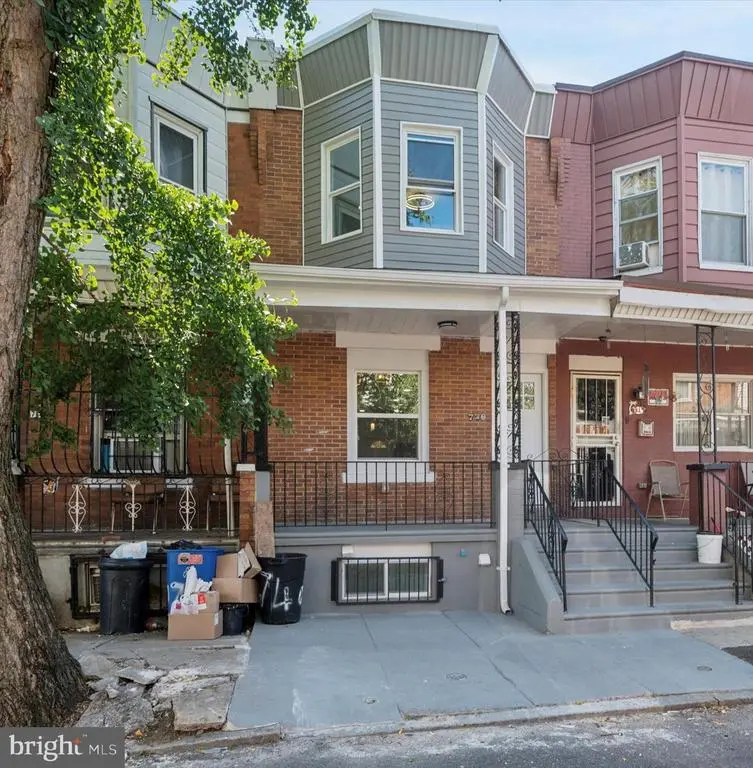 738 E Thayer St, PHILADELPHIA