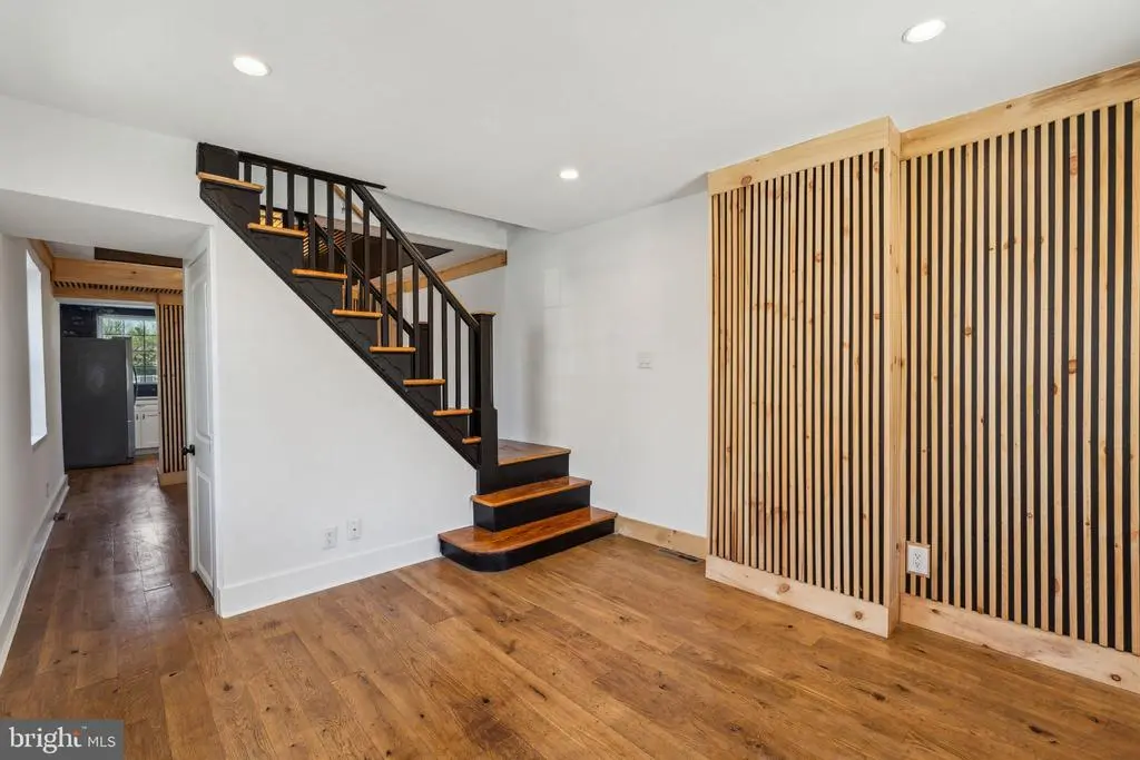 2047 N Randolph St, PHILADELPHIA