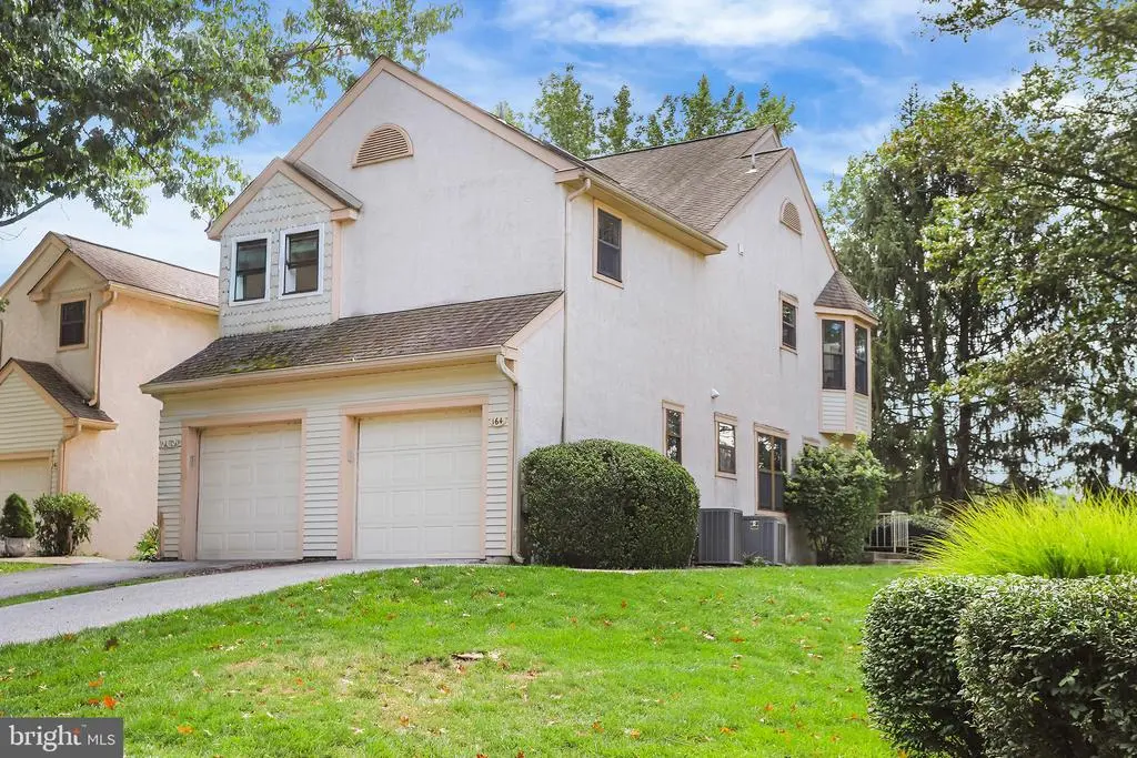 164 Mansion House Dr #401a, WEST CHESTER