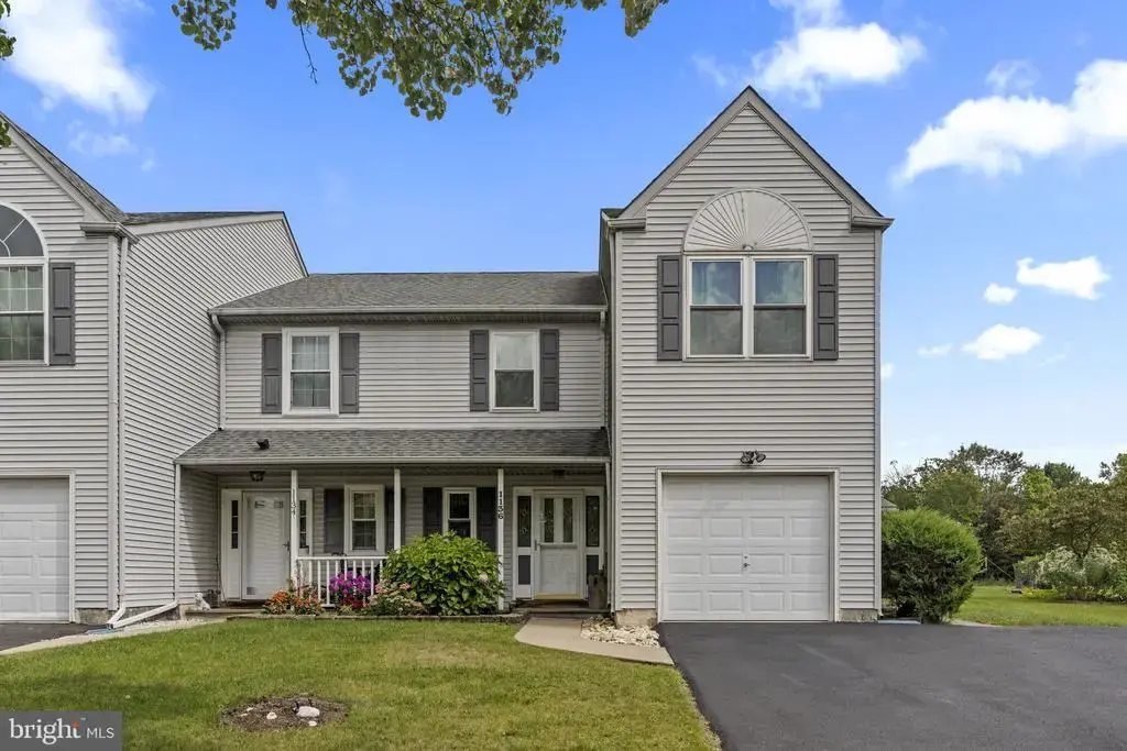 1136 Red Barn Ln, QUAKERTOWN