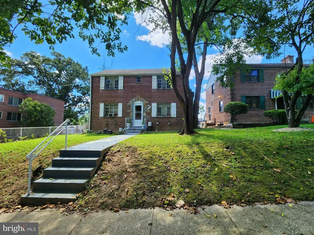 1412 Whittier Pl Nw, WASHINGTON