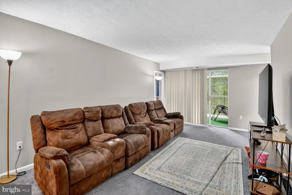 8007 Mandan Rd #203, GREENBELT