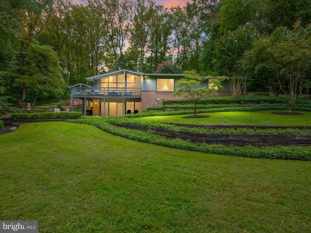 2511 Old Court Rd, Pikesville