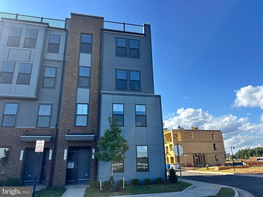 20181 Northpark Dr., Ashburn