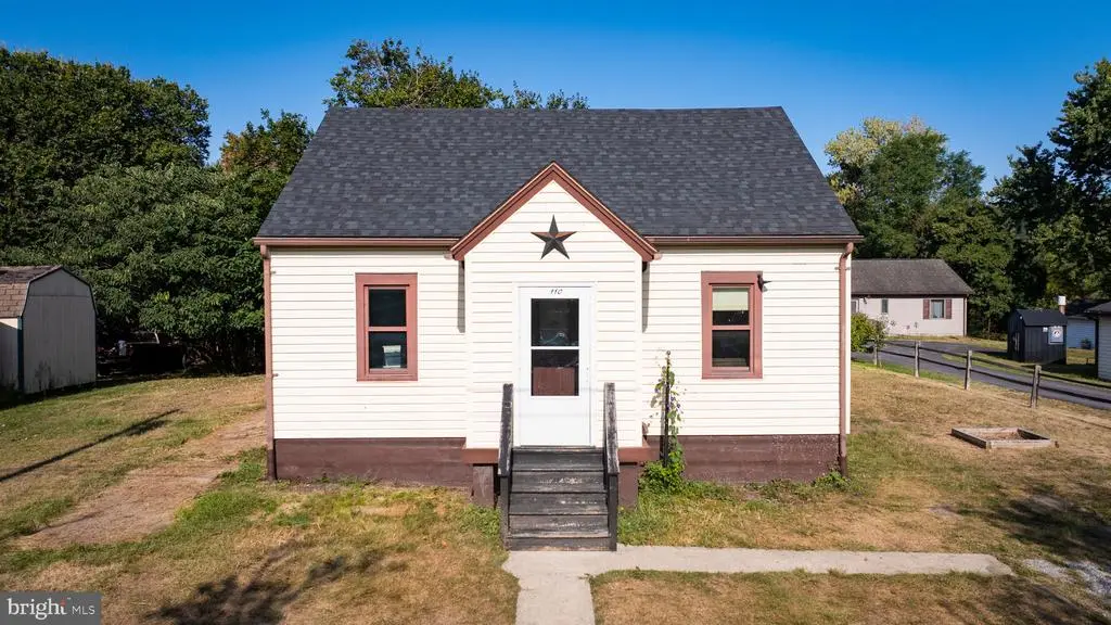 110 Golden Ln, BERKELEY SPRINGS