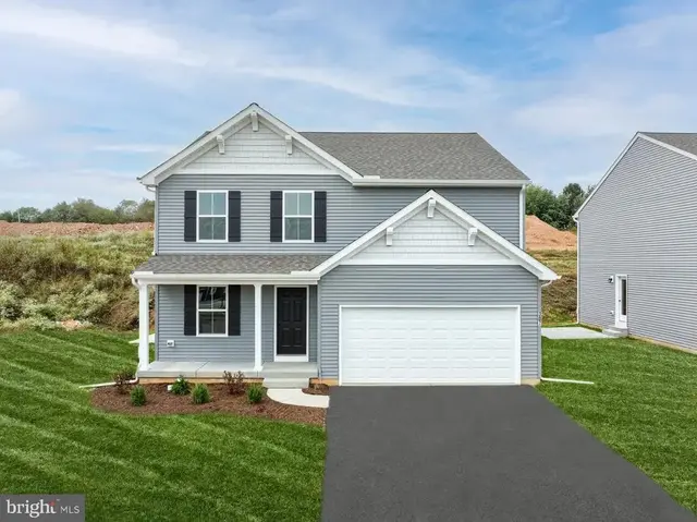 307 Boxwood Dr, Windsor