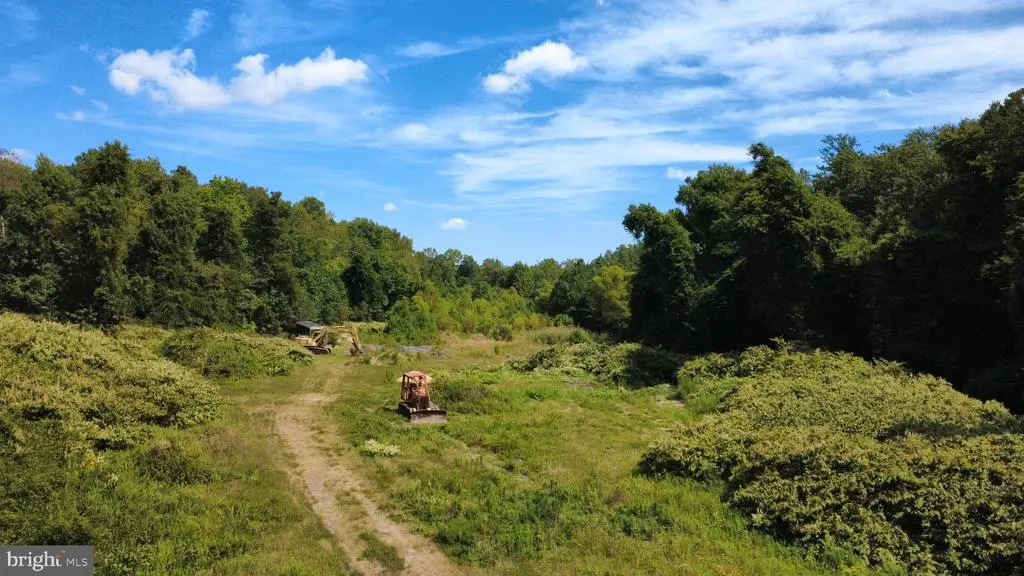 34899 Delaware Ave, Frankford