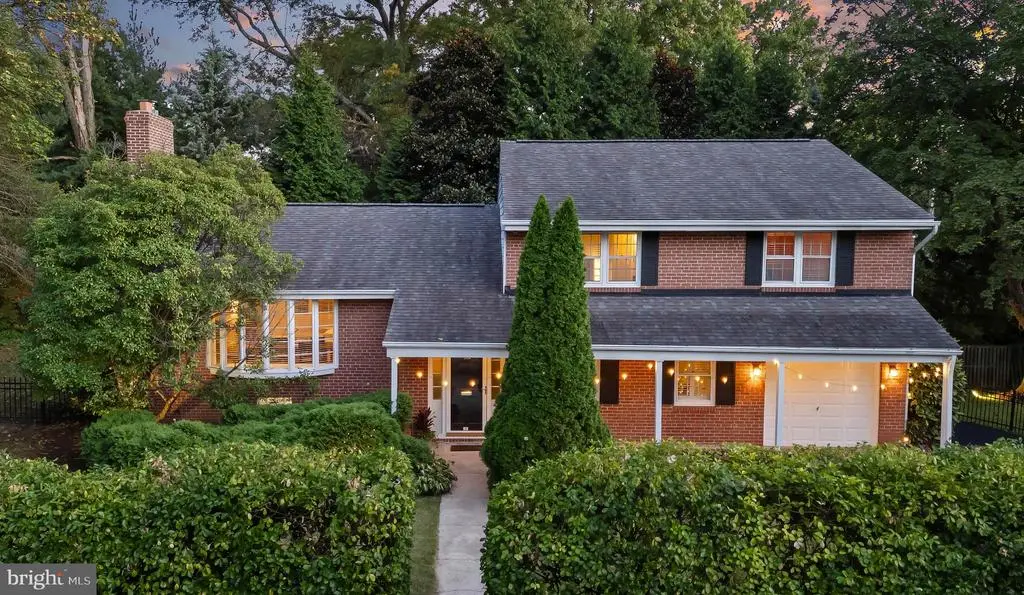 5804 N Charles St, BALTIMORE