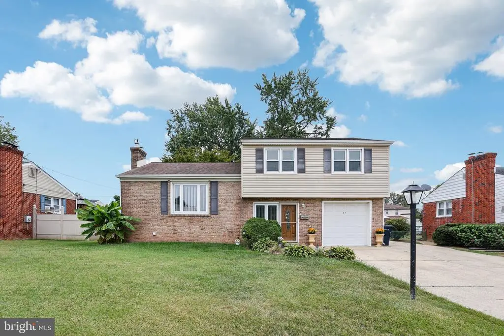 11 N Booth Dr, NEW CASTLE