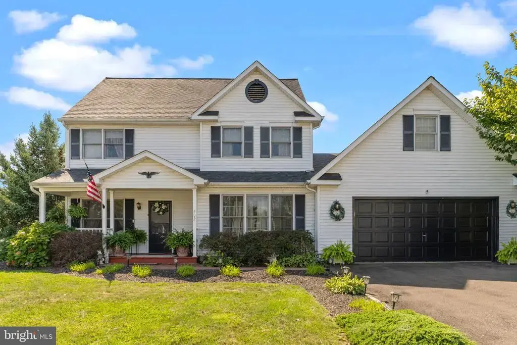 402 Stanford Rd, FAIRLESS HILLS