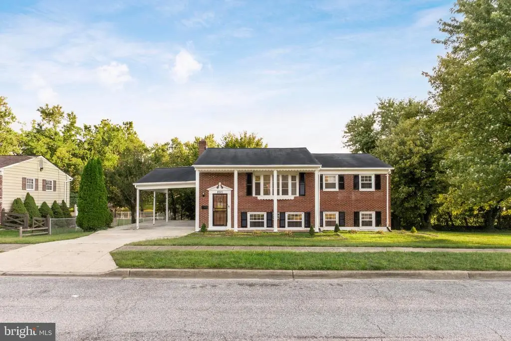 8501 Carrollton Pkwy, HYATTSVILLE